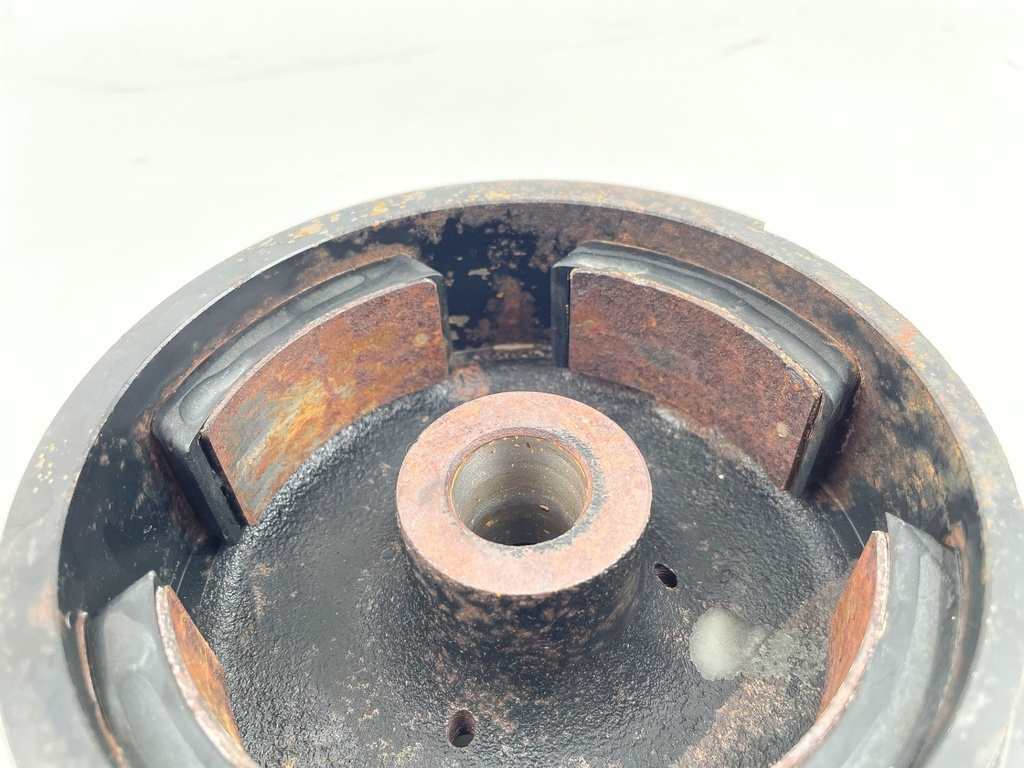 2002 Yamaha 9.9 HP 2 Stroke Outboard Flywheel Rotor 63V-85550-10-00 OEM