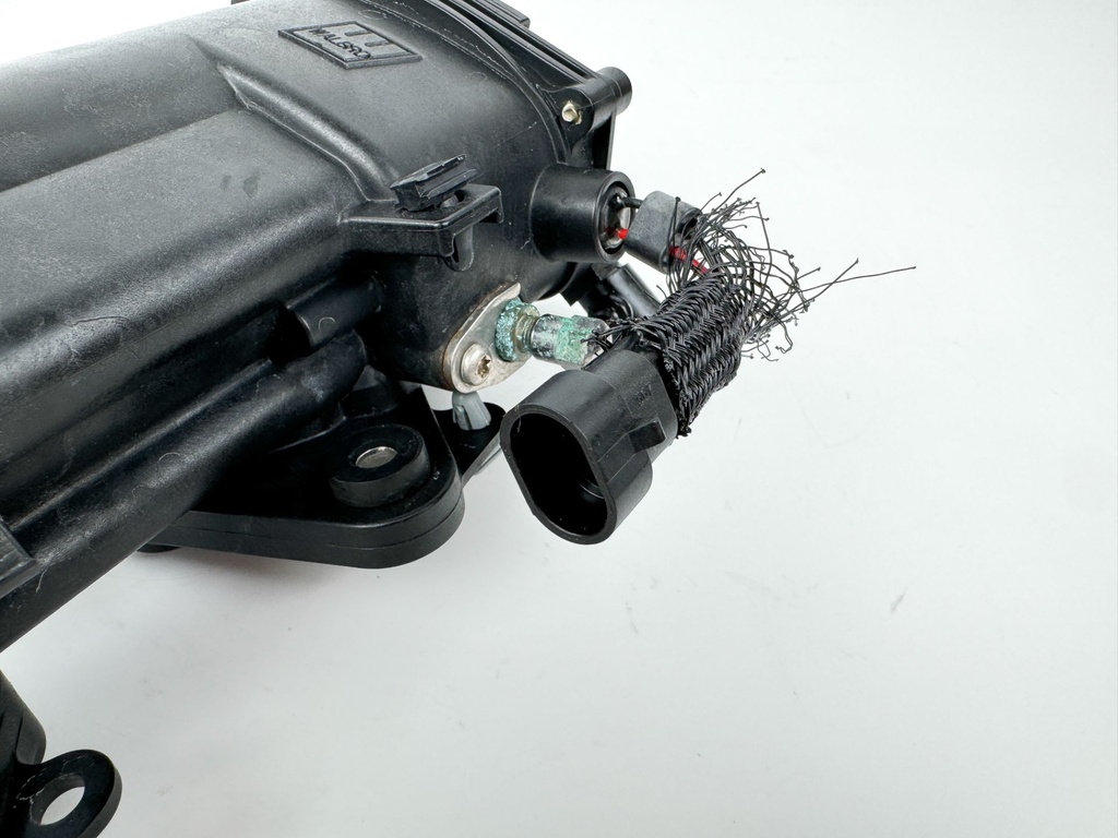 2015 Evinrude 30 HP 2 Stroke Outboard Vapor Separator Tank VST 5007896 OEM