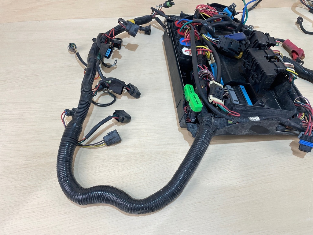 Mercury Verado 250HP Outboard Engine Wiring Harness Assembly 880616T04