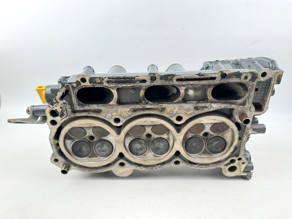 2007 Suzuki 200 HP 4 Stroke Outboard Port Cylinder Head 11103-93J02 OEM