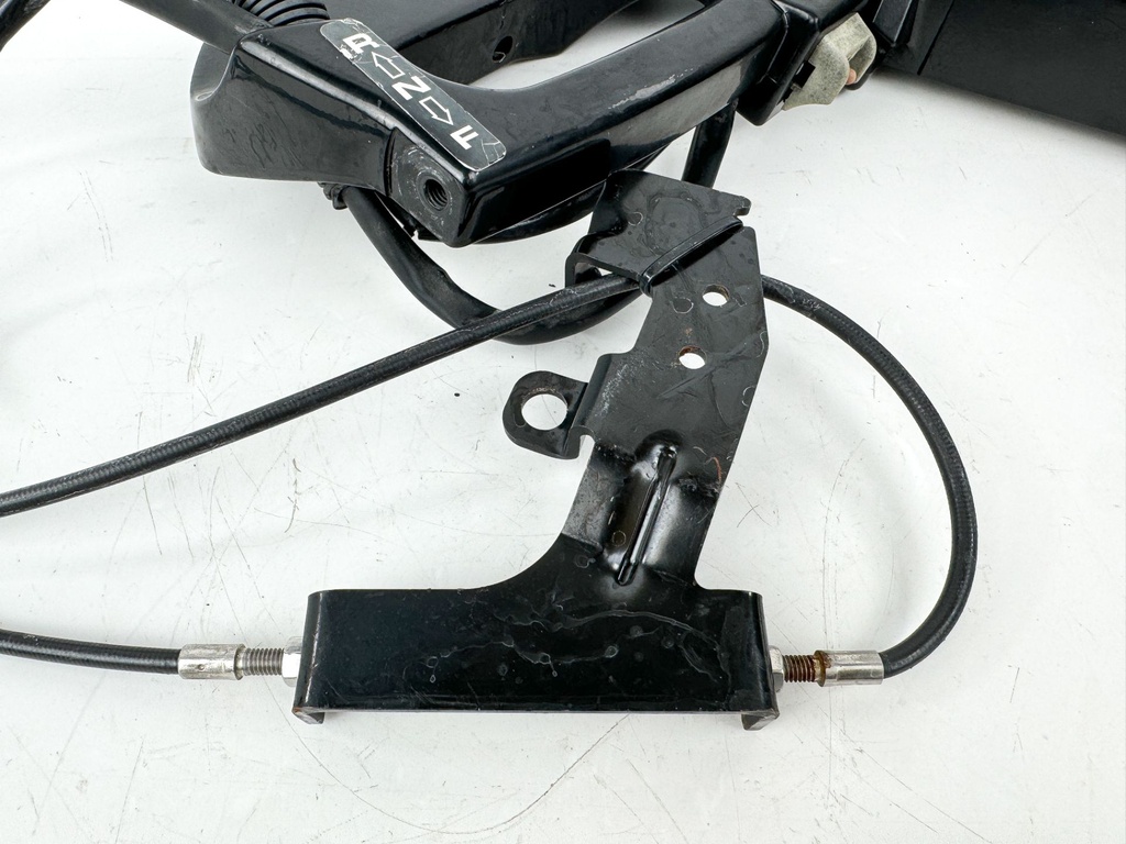 Mercury 25 - 60 HP Outboard Steering Tiller Handle 821455A4 828813T1