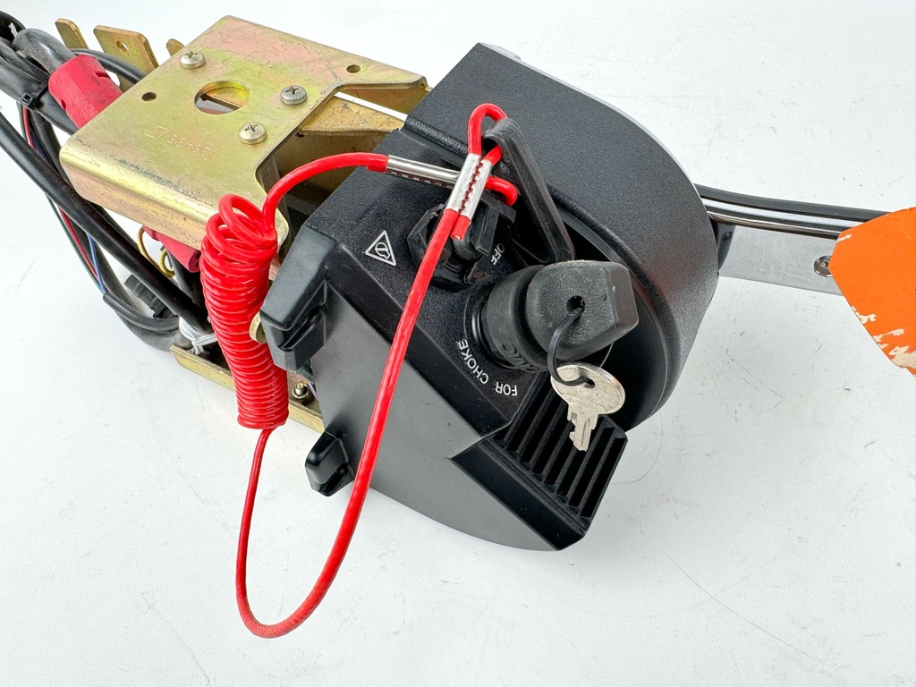 Johnson Evinrude OMC Top Mount Control Box Binnacle W/ Key & Trim - Red Plug