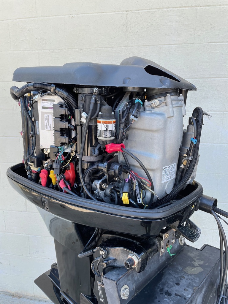 2012 Mercury 150HP Pro XS 20" Shaft Outboard Engine W/ 628 Hours