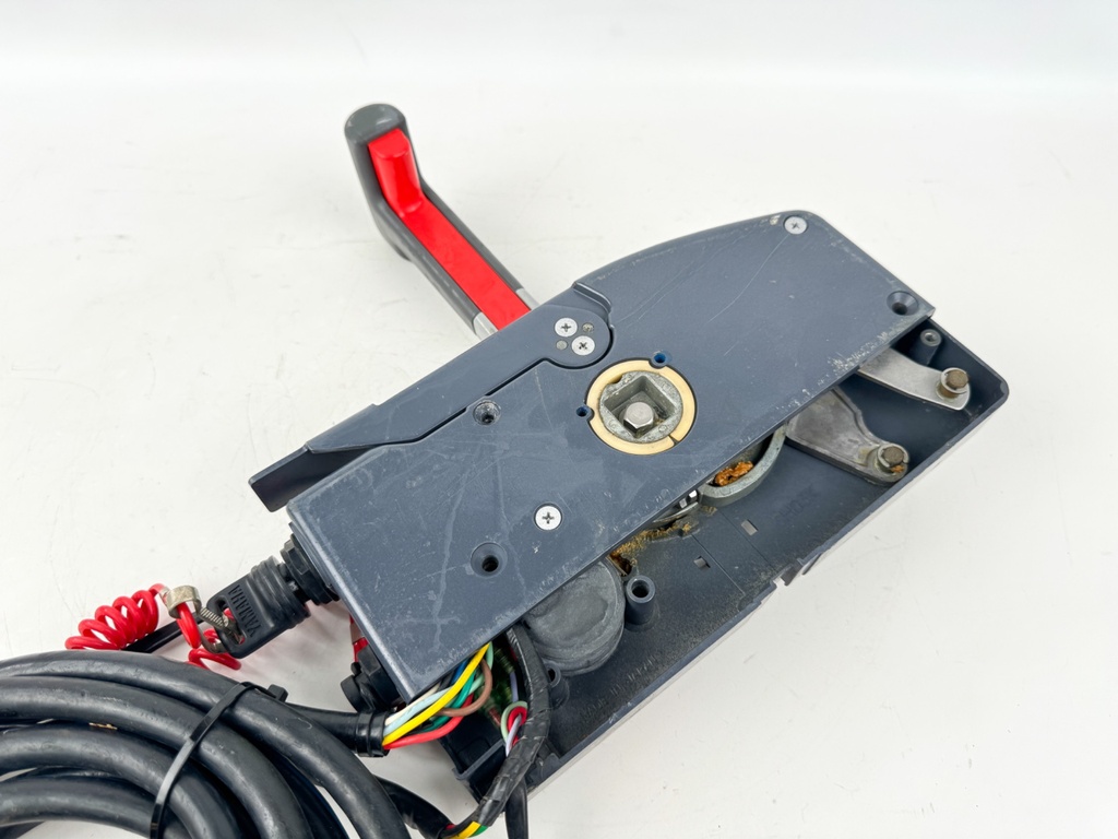 Yamaha 703 Side Mount Binnacle Control Box With Key