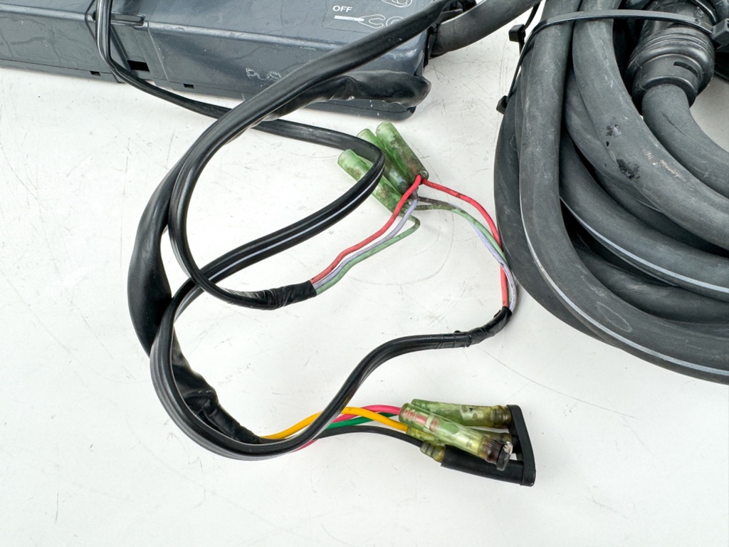 Yamaha Outboard 703 Remote Control Box Side Mount With Harness - No Key