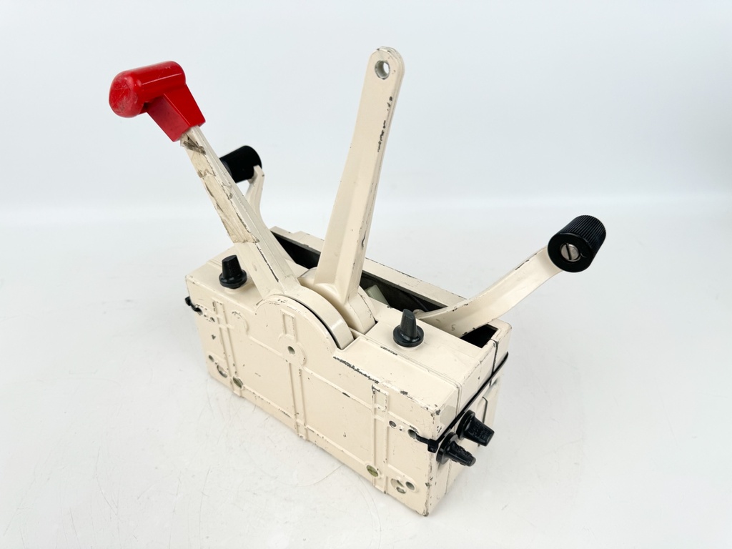 Vintage Johnson Ship Master 4 Lever Control Box *PARTS*