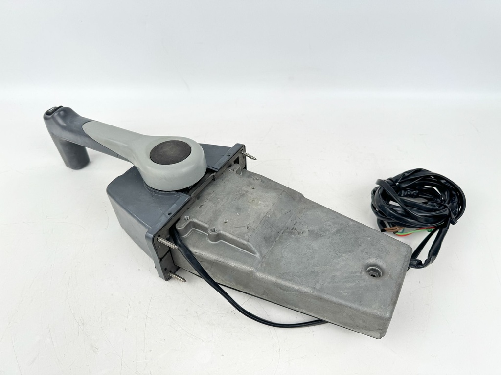 Yamaha 704 Top Mount Binnacle Control Box With Trim Tilt Button - Good Condition