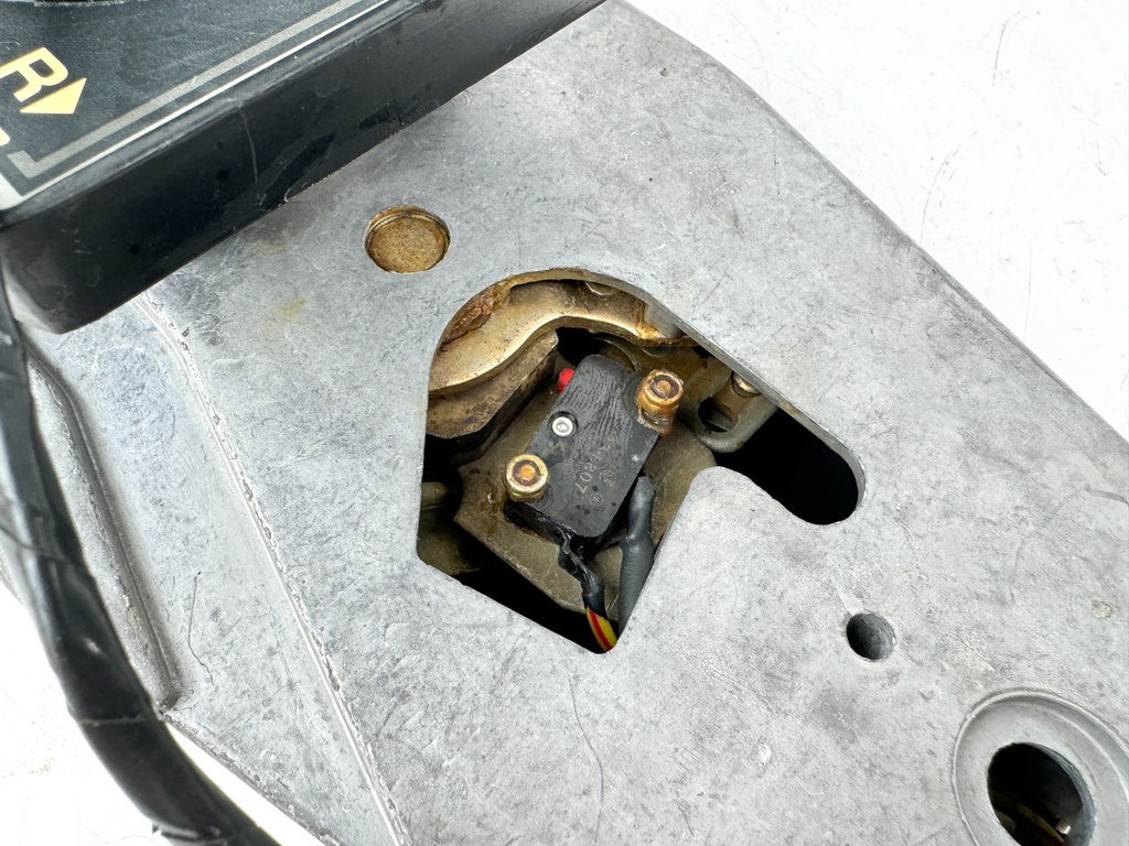 Mercury Side Mount Control Box Binnacle Assembly W/ Trim Button