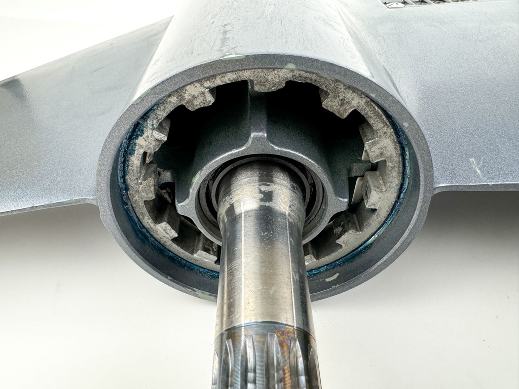 2000-2015  Yamaha 115HP 4 Stroke Outboard 20" Lower Unit Gear Case 68V-45300-12-8D