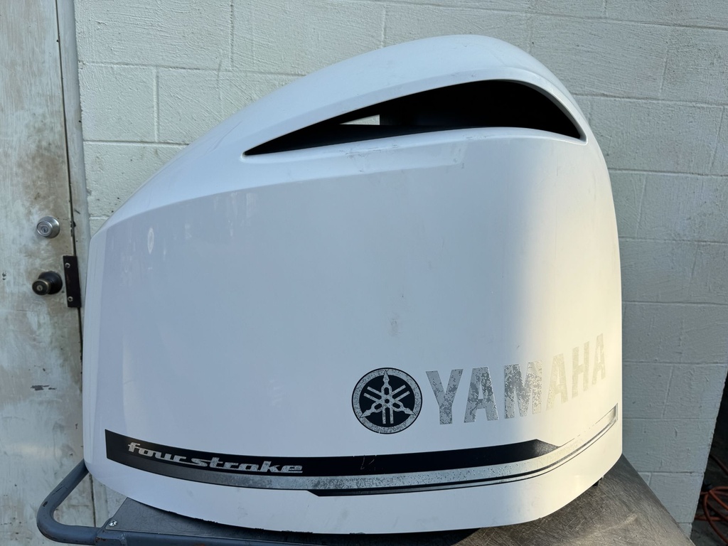 2013 Yamaha 350 HP 4 Stroke Outboard Top Cowling 6AW-42610-20-00 OEM