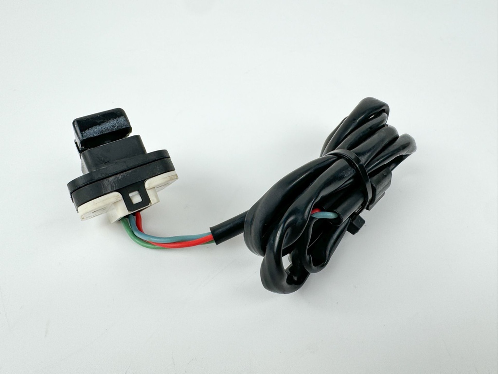 2013 Yamaha 350 HP 4 Stroke Outboard Trim Switch 6AW-82563-00-00 OEM