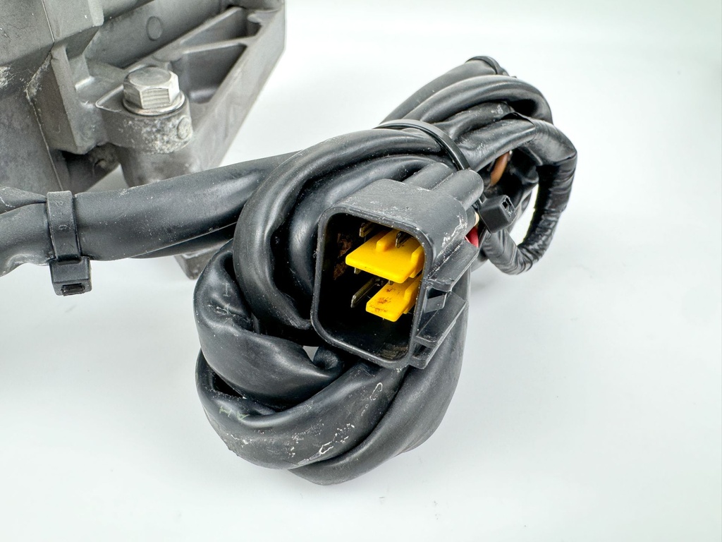 2007 + Yamaha F 250 300 350 HP Outboard Shift Actuator Unit 6AW-4820A-11-00