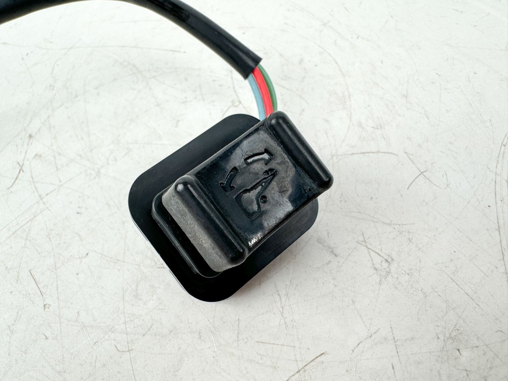 2016 Yamaha 250 HP 4 Stroke Outboard Trim Switch 69J-82563-01-00 OEM