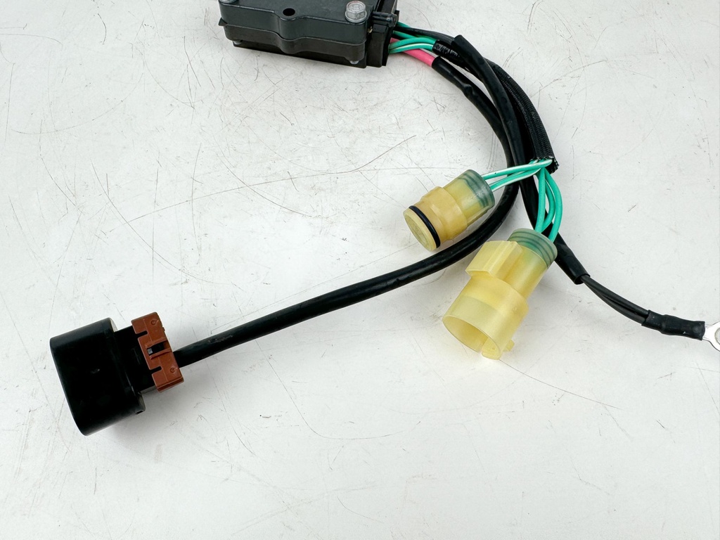 2016 Yamaha 250 HP 4 Stroke Outboard Rectifier & Regulator 6CB-81960-10-00 OEM