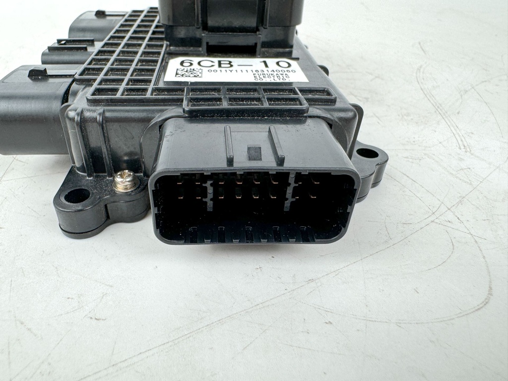 2016 Yamaha 250 HP 4 Stroke Outboard Fuse Box 6CB-82170-10-00 OEM