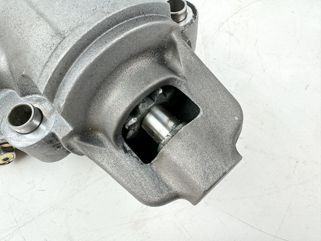 2016 Yamaha 250 HP 4 Stroke Outboard Starter Motor 6CB-81800-00-00 OEM