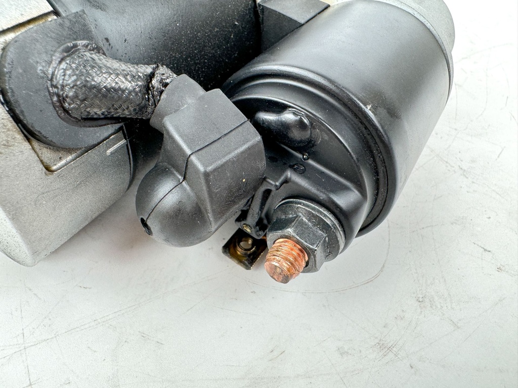 2016 Yamaha 250 HP 4 Stroke Outboard Starter Motor 6CB-81800-00-00 OEM