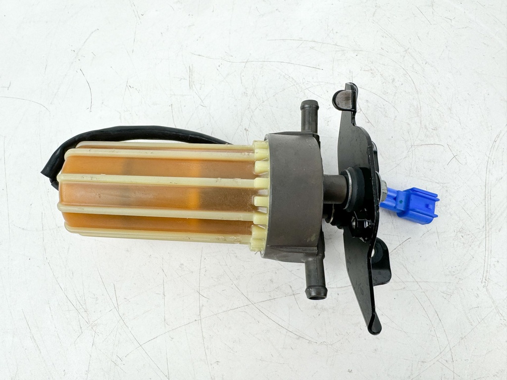 2011+ Yamaha F 200 250 300 350 HP 4 Stroke Outboard Fuel Filter Assembly