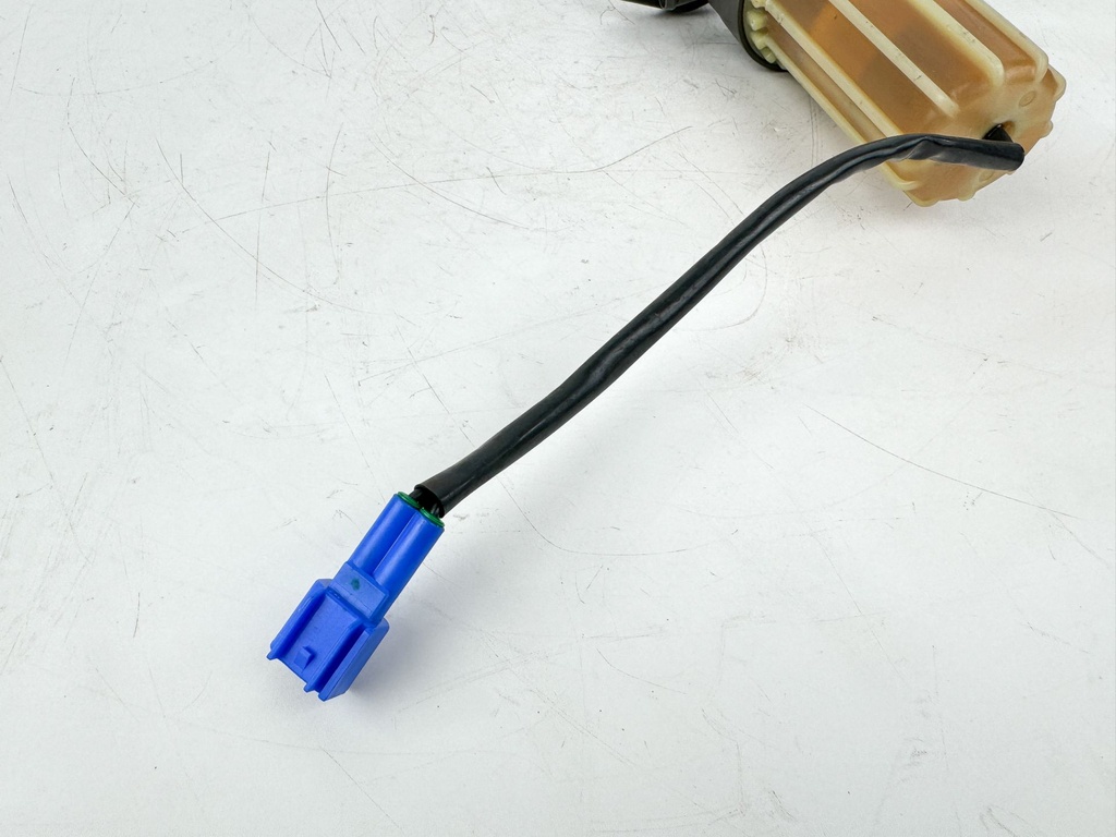 2011+ Yamaha F 200 250 300 350 HP 4 Stroke Outboard Fuel Filter Assembly