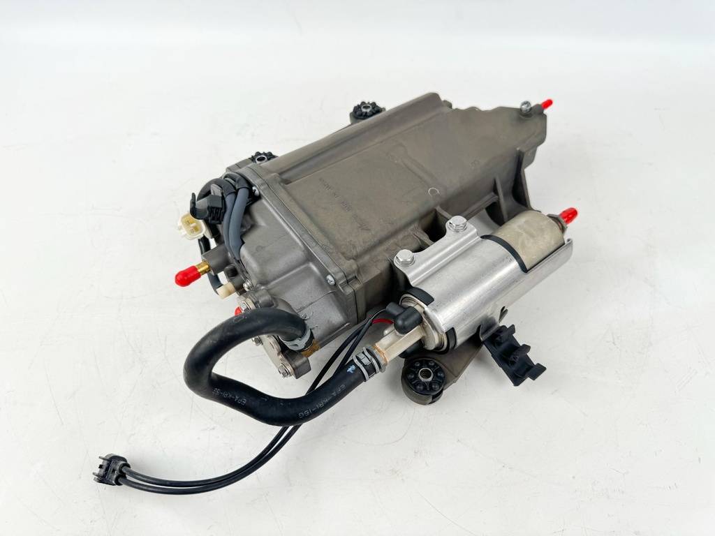 2016 Yamaha 250 HP 4 Stroke Outboard VST Float Chamber Assembly 6CB-14180-10-00 OEM