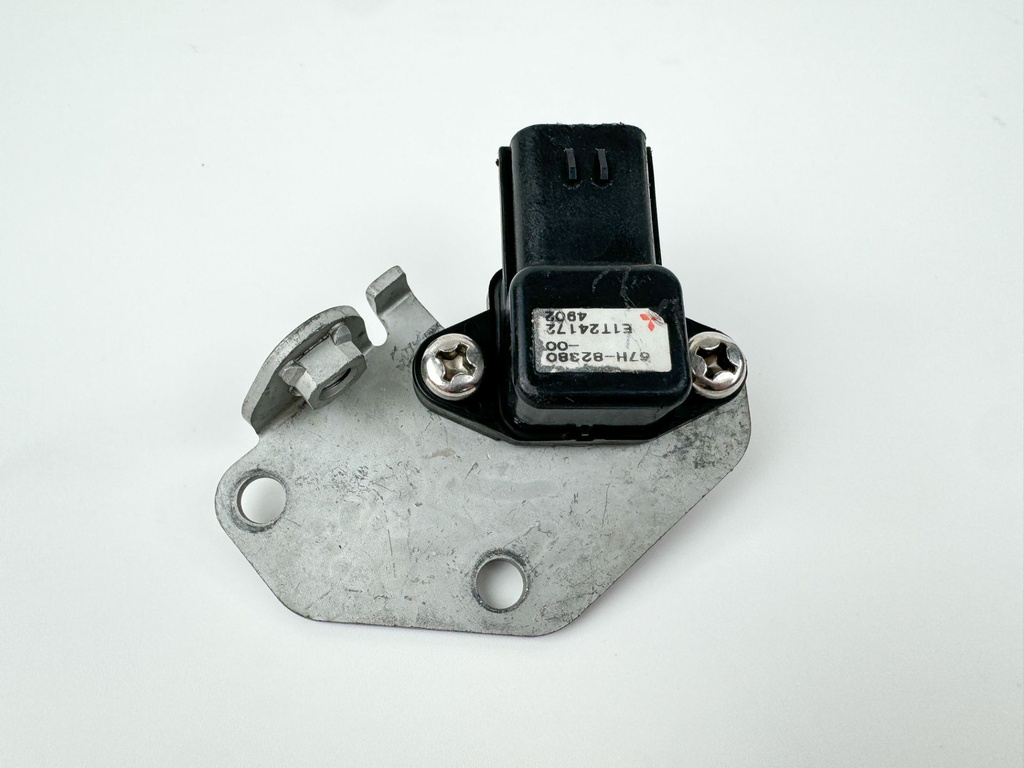 2005 Yamaha 250 HP 2 Stroke Outboard MAP Pressure Sensor 67H-82380-00-00 OEM