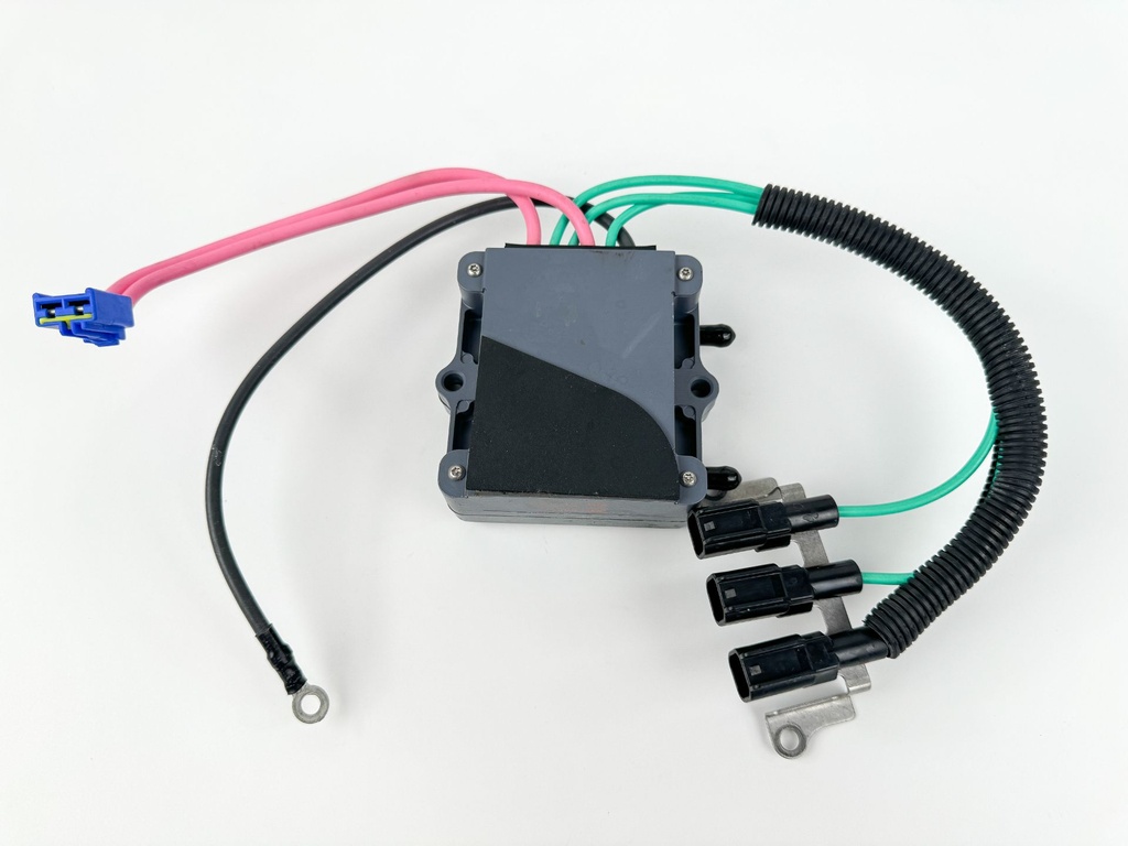 2005 Yamaha 250 HP 2 Stroke Outboard HPDI Rectifier & Regulator 60V-81960-01-00 OEM