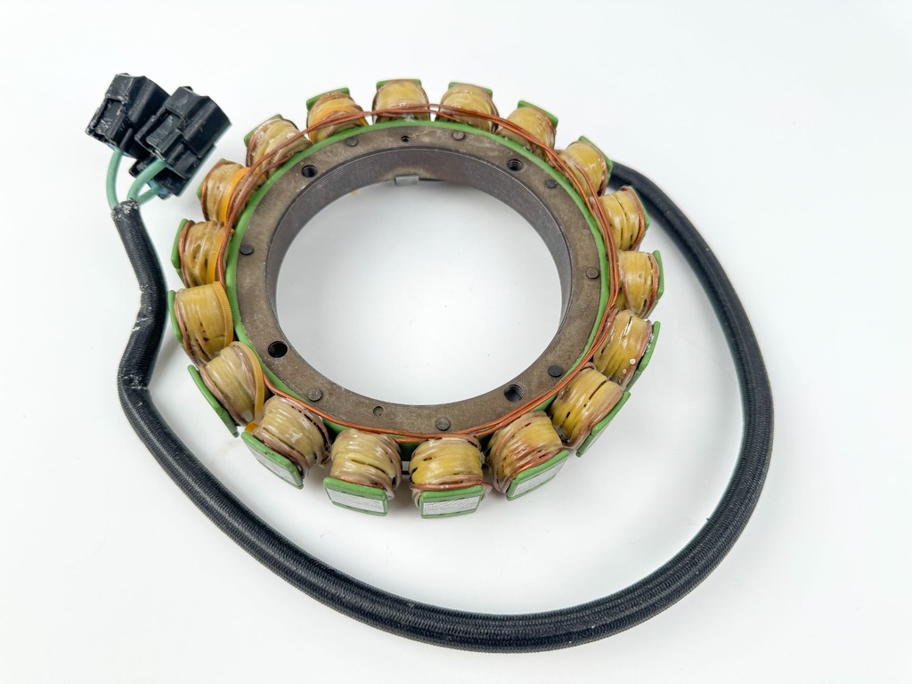2005 Yamaha 250 HP 2 Stroke Outboard Stator Assembly 60V-81410-02-00 OEM