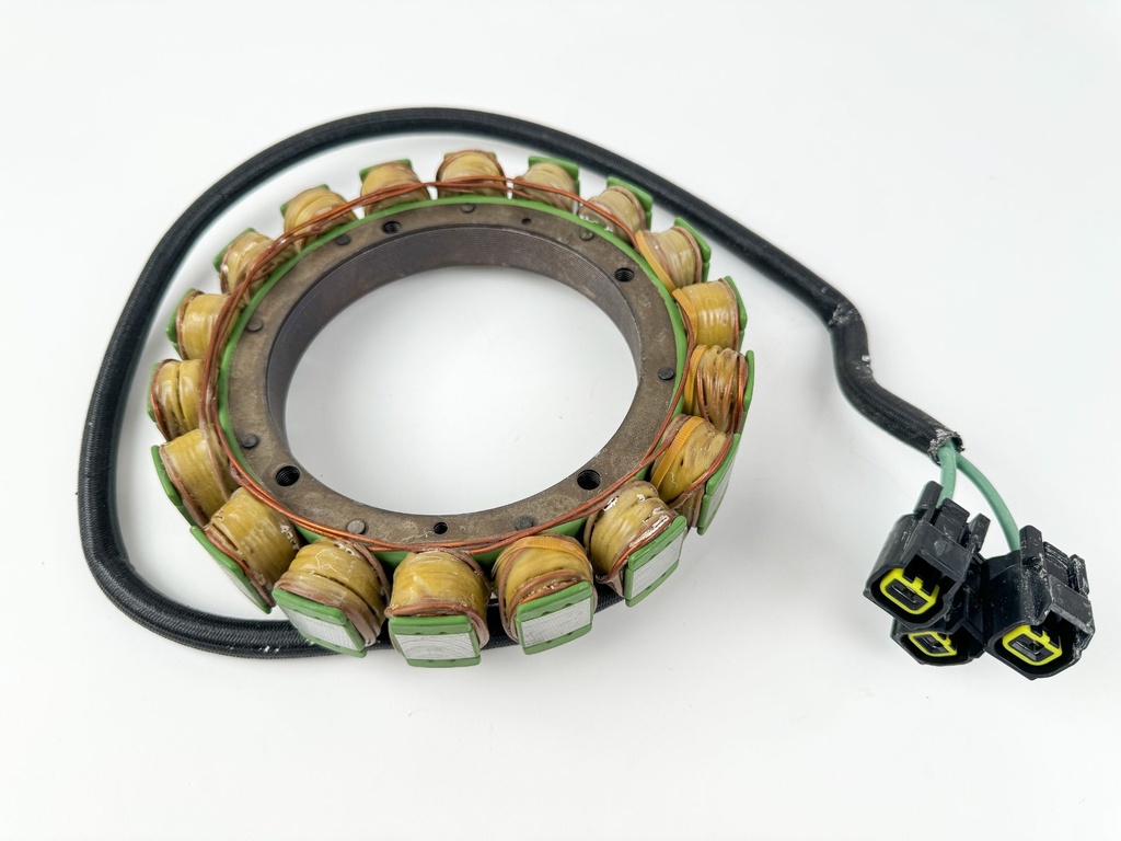 2005 Yamaha 250 HP 2 Stroke Outboard Stator Assembly 60V-81410-02-00 OEM