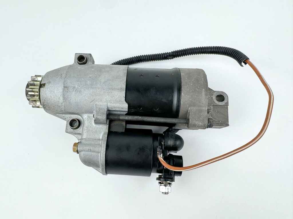 2005 Yamaha 250 HP 2 Stroke Outboard Starter Motor 60X-81800-00-00 OEM