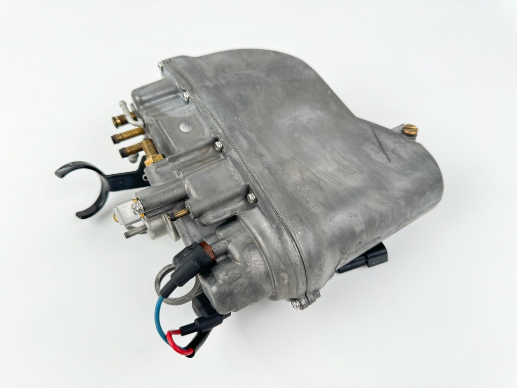 2005 Yamaha 250 HP 2 Stroke Outboard VST Float Chamber Assembly 60V-14980-00-00 OEM