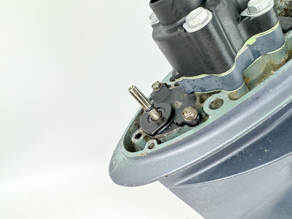 Yamaha F 75 80 90 100 HP 4 Stroke Outboard 20" Lower Unit Gear Case