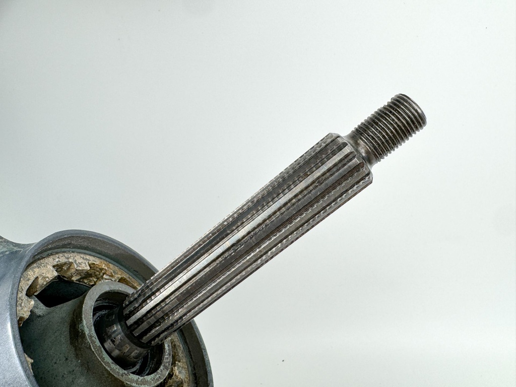 Yamaha F 75 80 90 100 HP 4 Stroke Outboard 20" Lower Unit Gear Case