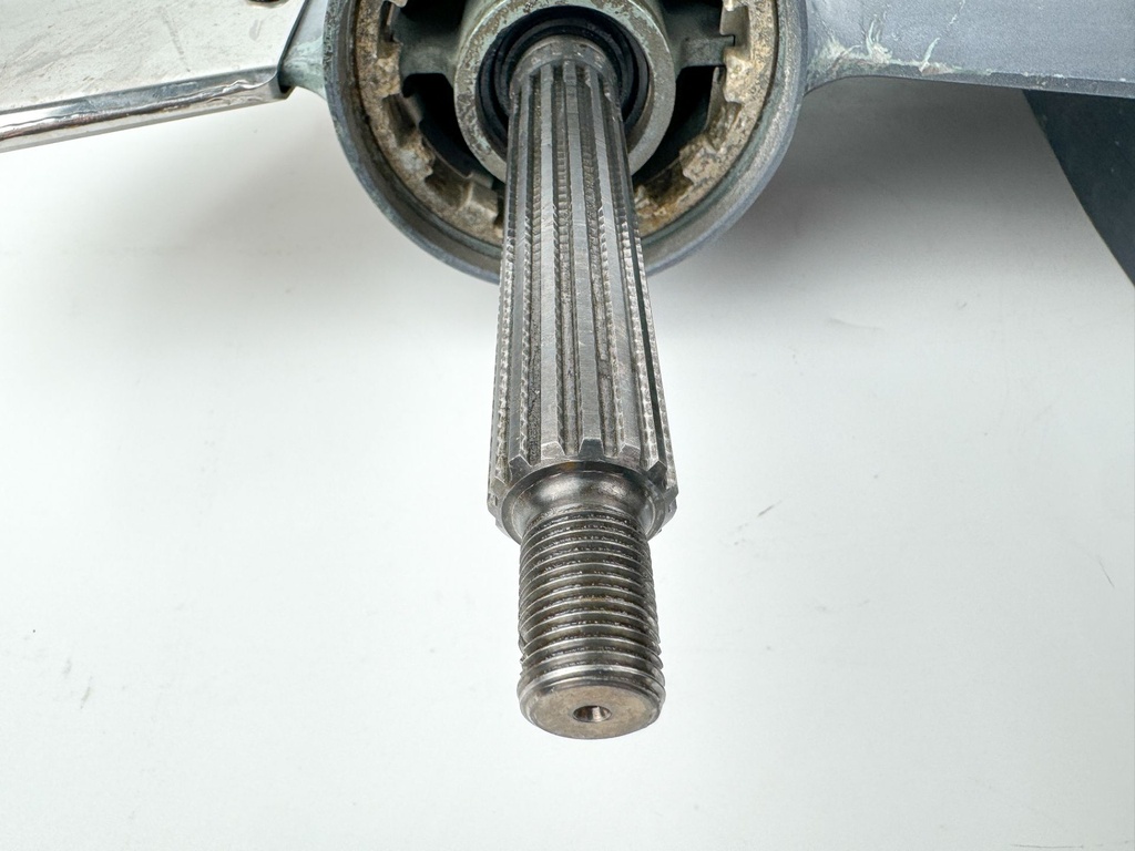 Yamaha F 75 80 90 100 HP 4 Stroke Outboard 20" Lower Unit Gear Case