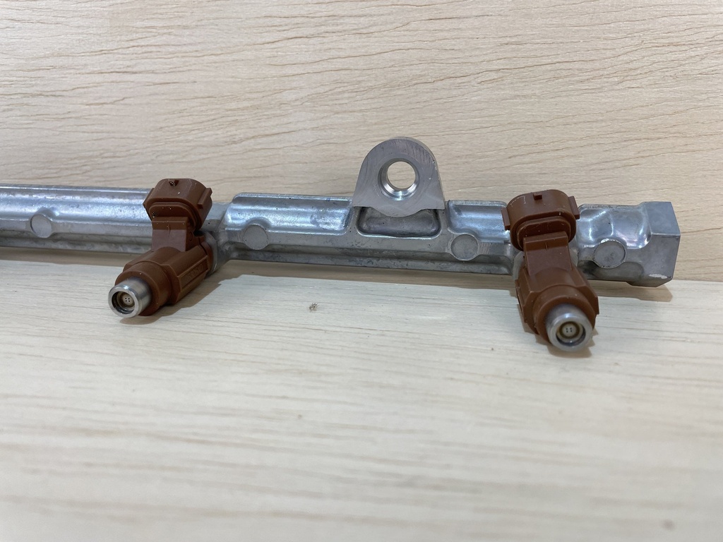 Suzuki 150HP DF150 4 Stroke Outboard Engine Fuel Injector Set 15710-96J00