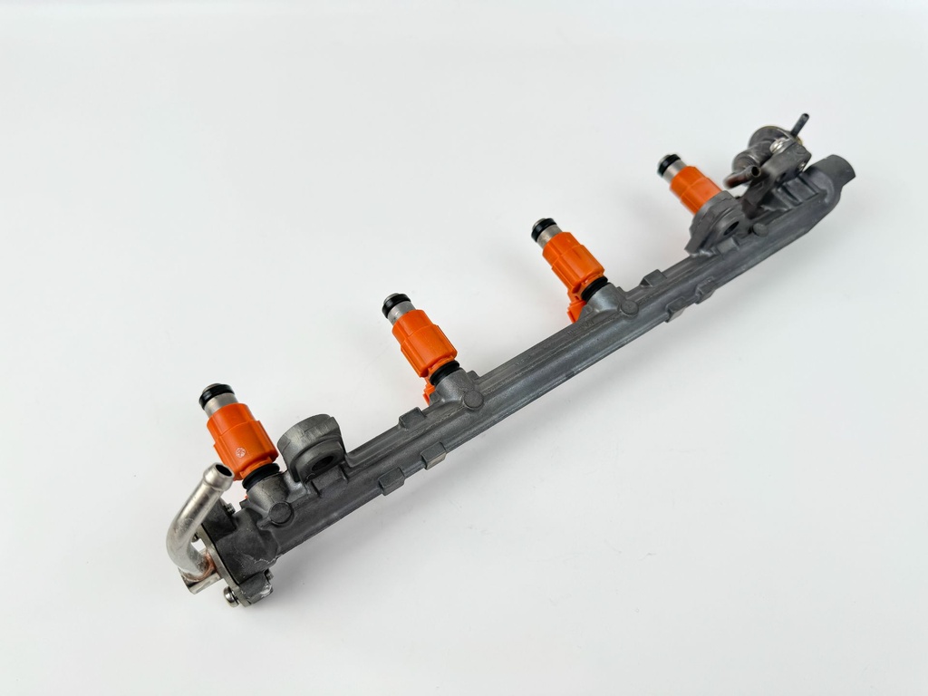 2009 Yamaha 115 HP 4 Stroke Outboard Fuel Injector Set W/ Rail 68V-8A360-00-00 OEM