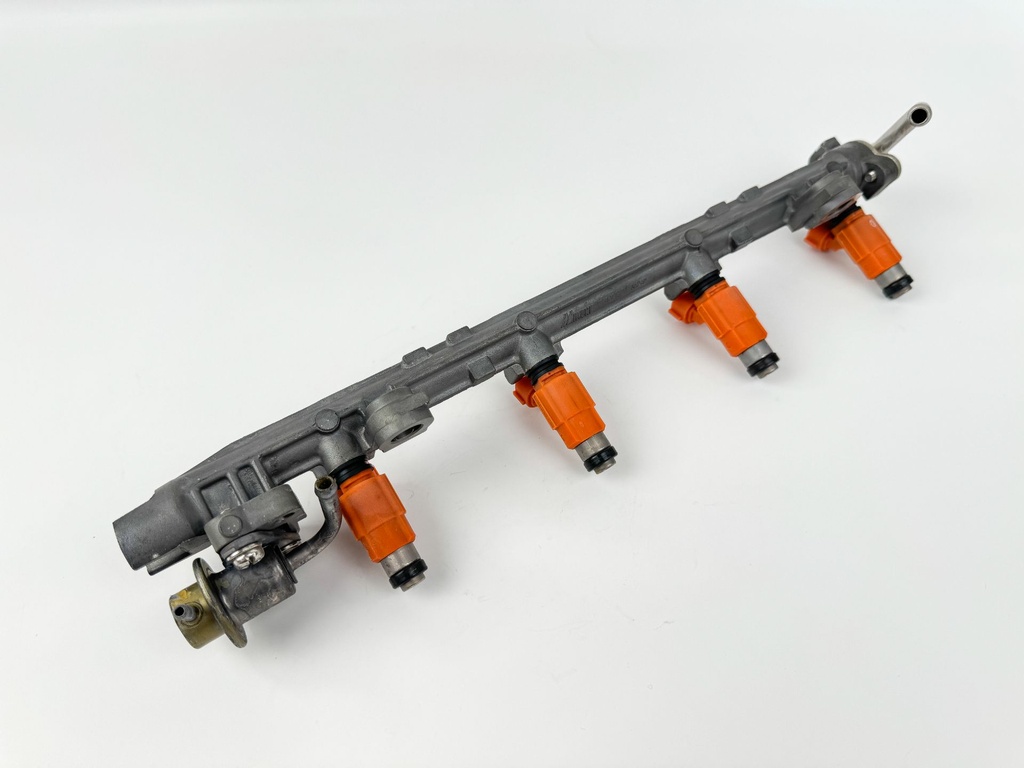 2009 Yamaha 115 HP 4 Stroke Outboard Fuel Injector Set W/ Rail 68V-8A360-00-00 OEM