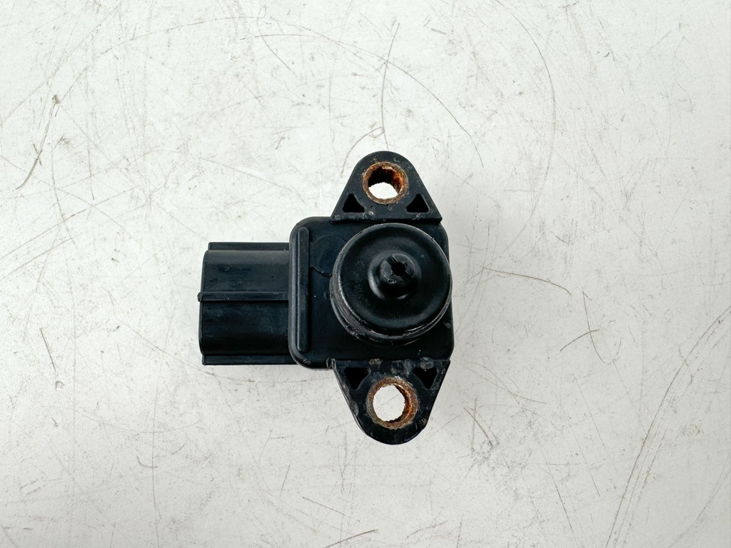 2005 Yamaha 115 HP 4 Stroke Outboard MAP Pressure Sensor 68V-82380-00-00 OEM