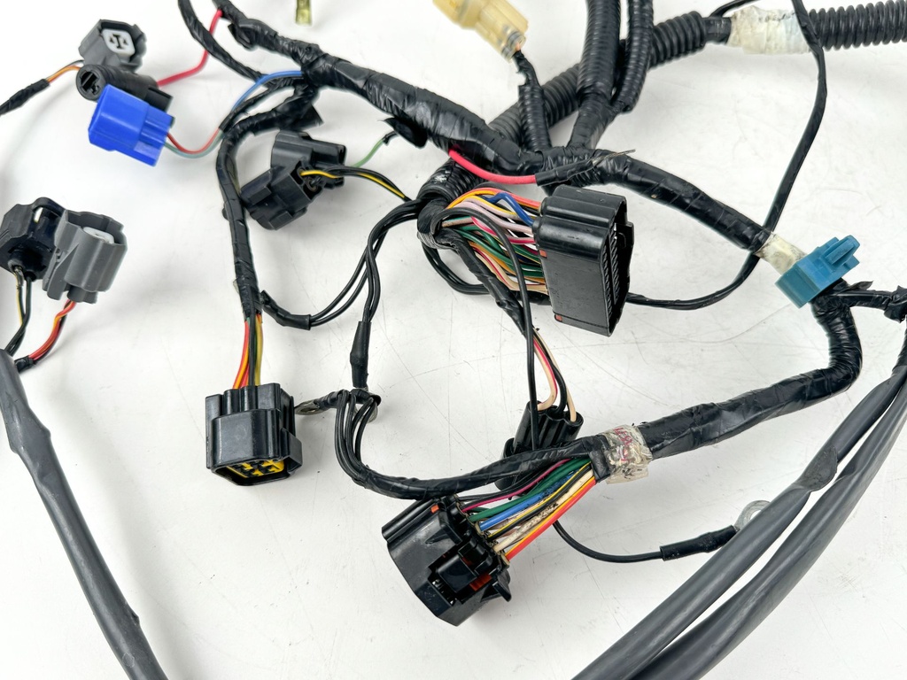 2005 Yamaha 115 HP 4 Stroke Outboard Engine Wire Harness 68V-82590-40-00 OEM