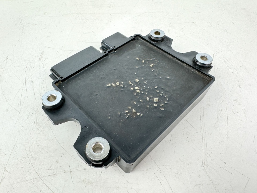 2005 Yamaha 115 HP 4 Stroke Outboard ECU Engine Control Unit 68V-8591A-21-00 OEM