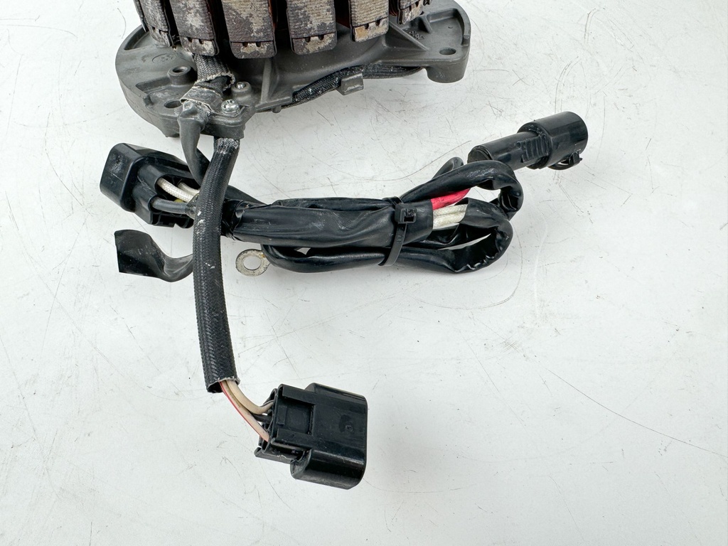 2005 Yamaha 115 HP 4 Stroke Outboard Coil Pulser Base Stator Assembly 68V-81460-00-00 OEM