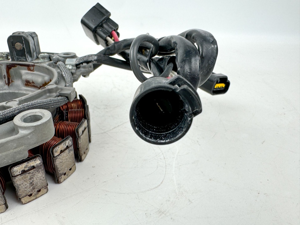 2005 Yamaha 115 HP 4 Stroke Outboard Coil Pulser Base Stator Assembly 68V-81460-00-00 OEM