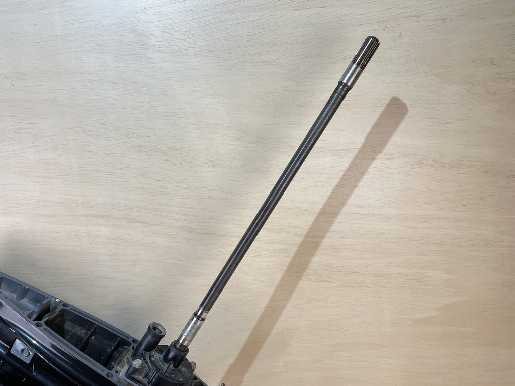 2006 Suzuki 150HP DF150 4 Stroke Outboard 25" Lower Unit Gear Case Assembly