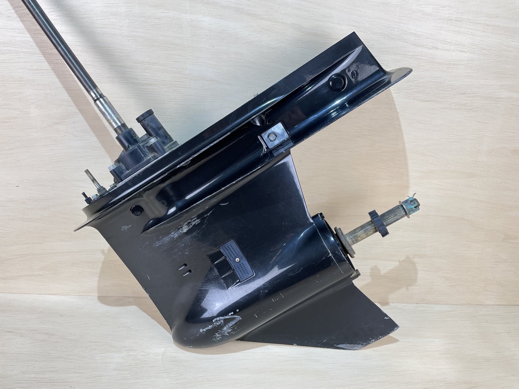 2006 Suzuki 150HP DF150 4 Stroke Outboard 25" Lower Unit Gear Case Assembly