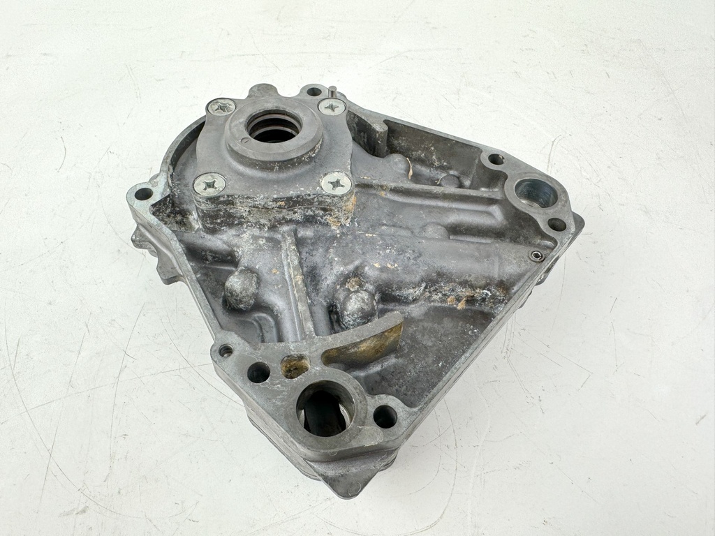 2005 Yamaha 115 HP 4 Stroke Outboard Oil Pump OEM