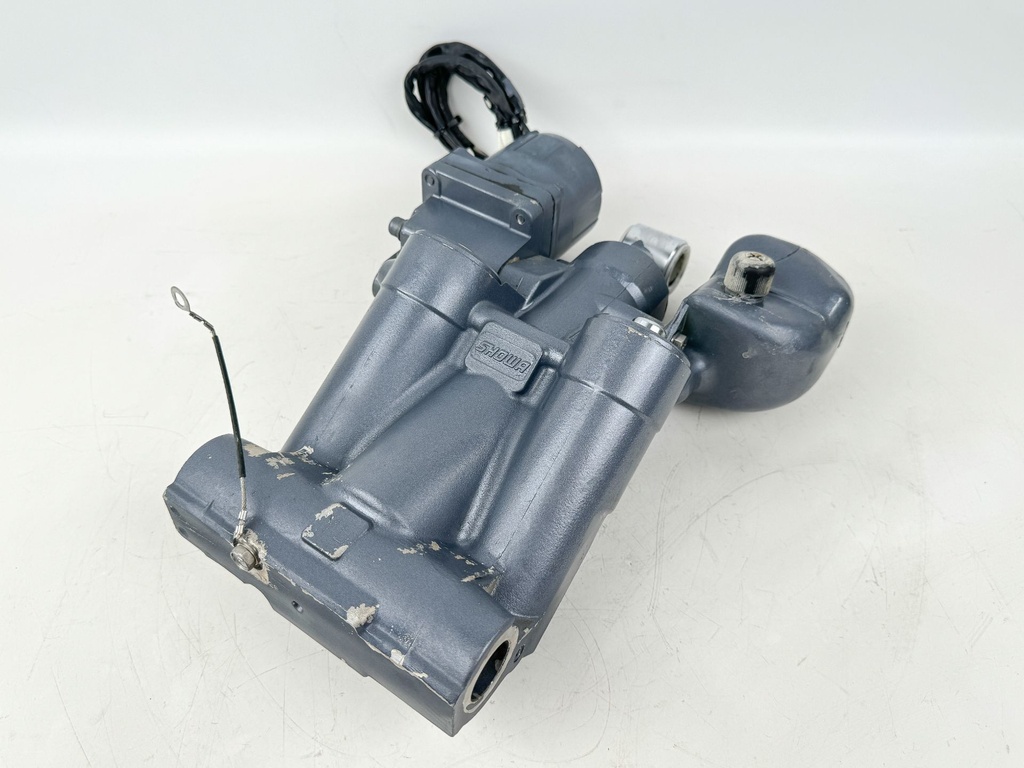 Yamaha 115HP Outboard Engine Power Trim & Tilt Unit Assembly 68V-43800-13-00