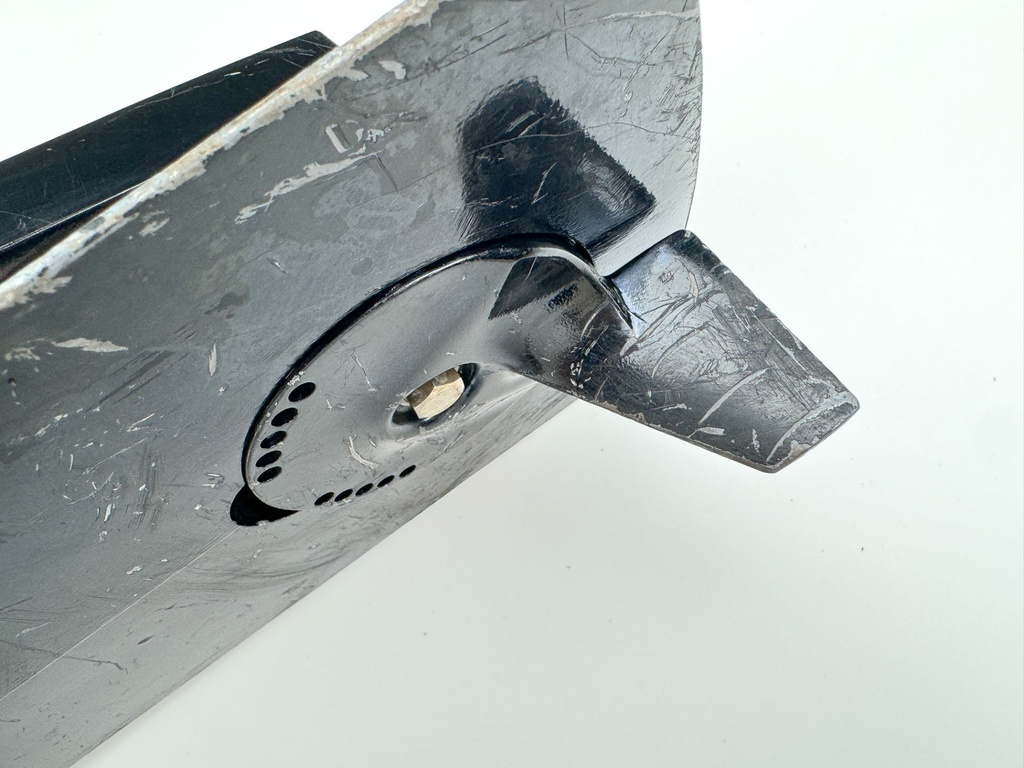 2018 Suzuki 150 HP 4 Stroke Outboard 25" XL Lower Unit Gear Case