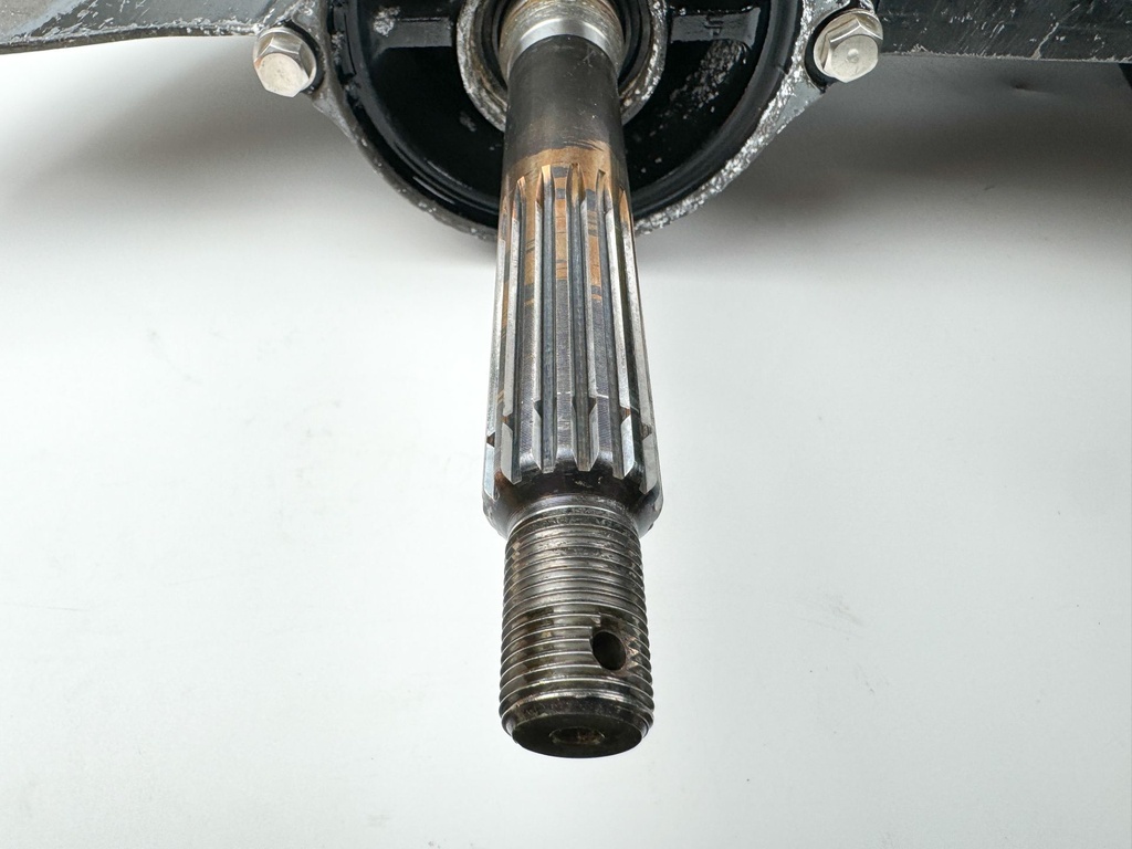 2018 Suzuki 150 HP 4 Stroke Outboard 25" XL Lower Unit Gear Case