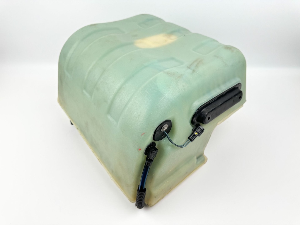 2006 Mercury 115 HP 2 Stroke Outboard Oil Tank 879844T04 OEM