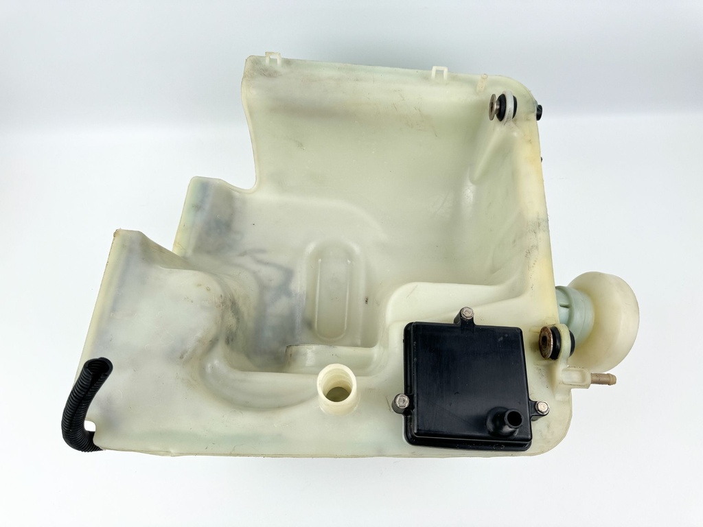 2006 Mercury 115 HP 2 Stroke Outboard Oil Tank 879844T04 OEM