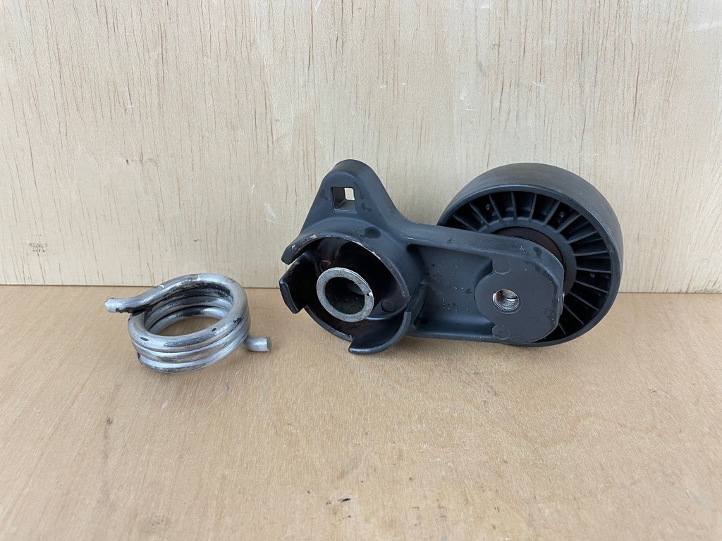 2008 Mercury 225HP Optimax Belt Tensioner Assembly With Pulley 856815T2